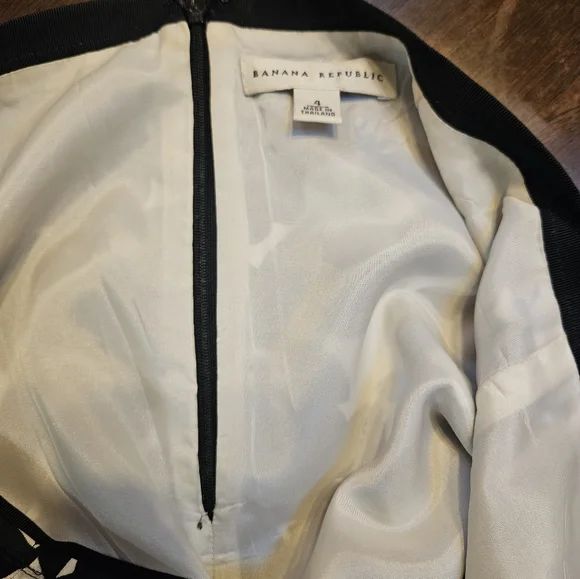 Vintage Silk Banana Republic Floral Midi Skirt Sz 4 - Picture 5 of 12